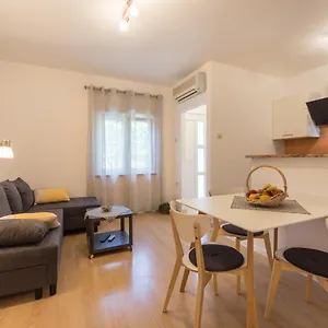  Apartment Piccola Pineta